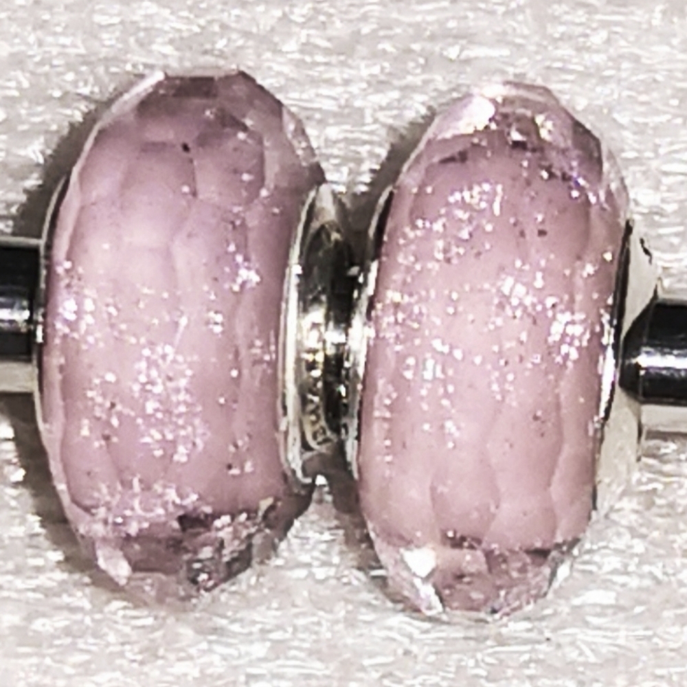 2 beautiful and authentic glass muranos Hallmark S925 light pink